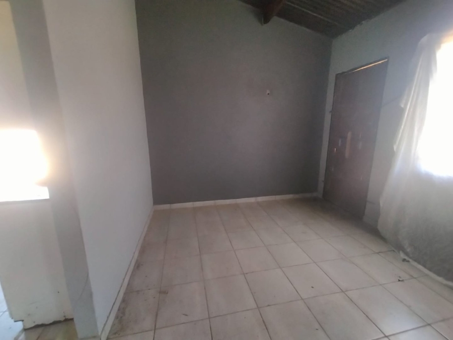 2 Bedroom Property for Sale in Rodenbeck Free State
